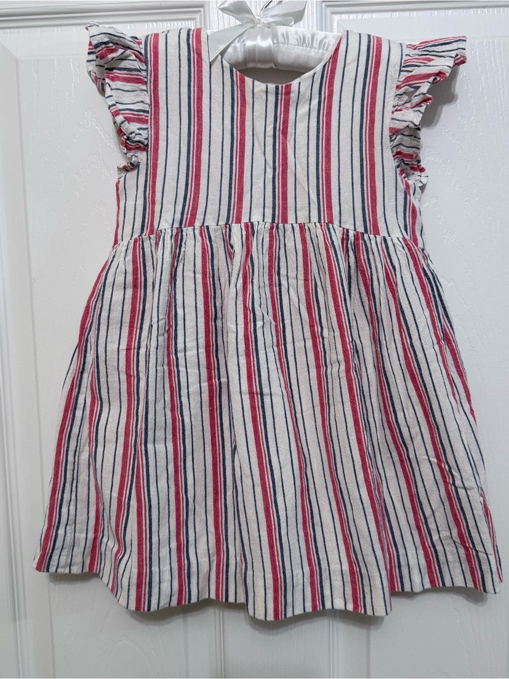 Gocco Girls Striped Ruffle Sleeve Dress Size 4-5Y